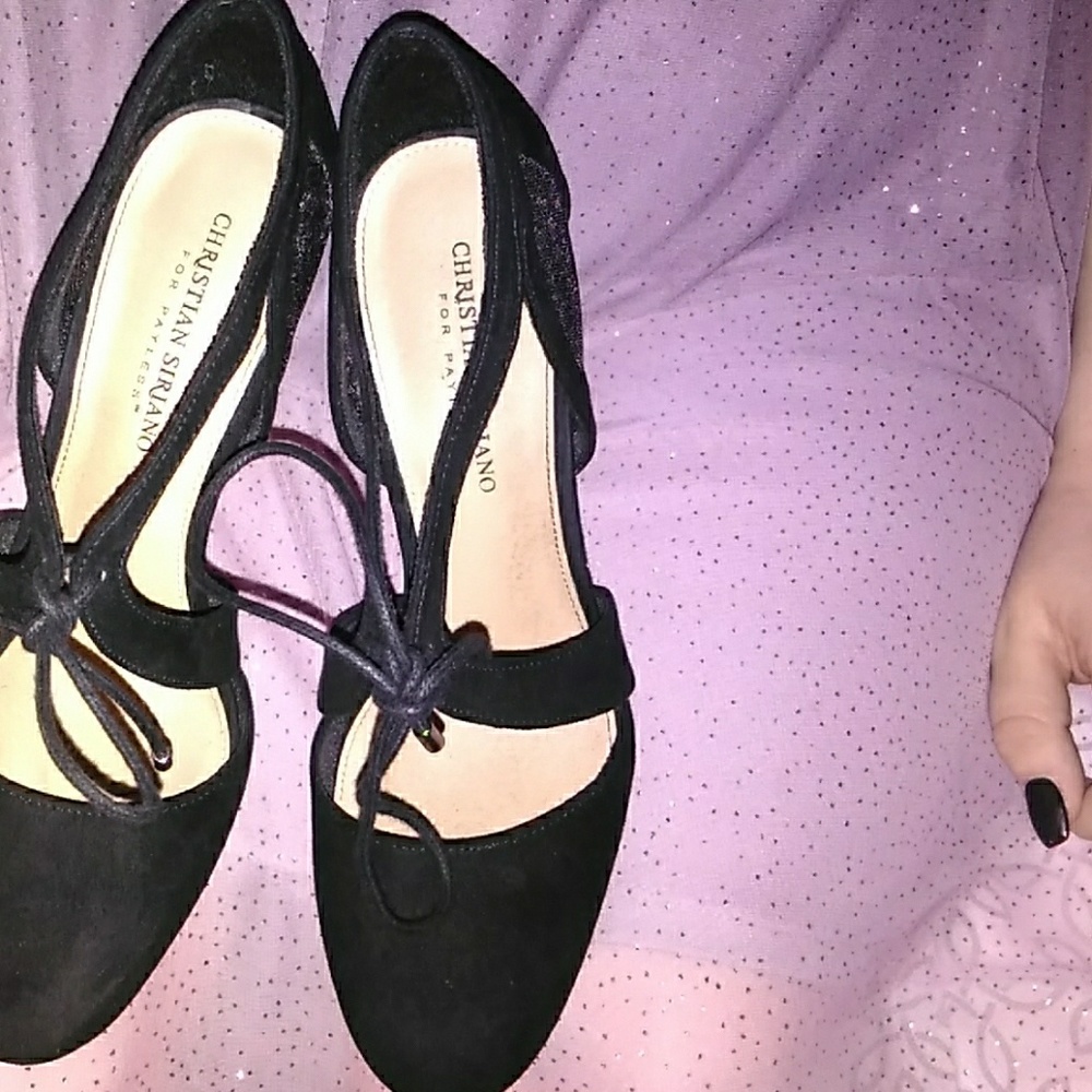 Black suede heels